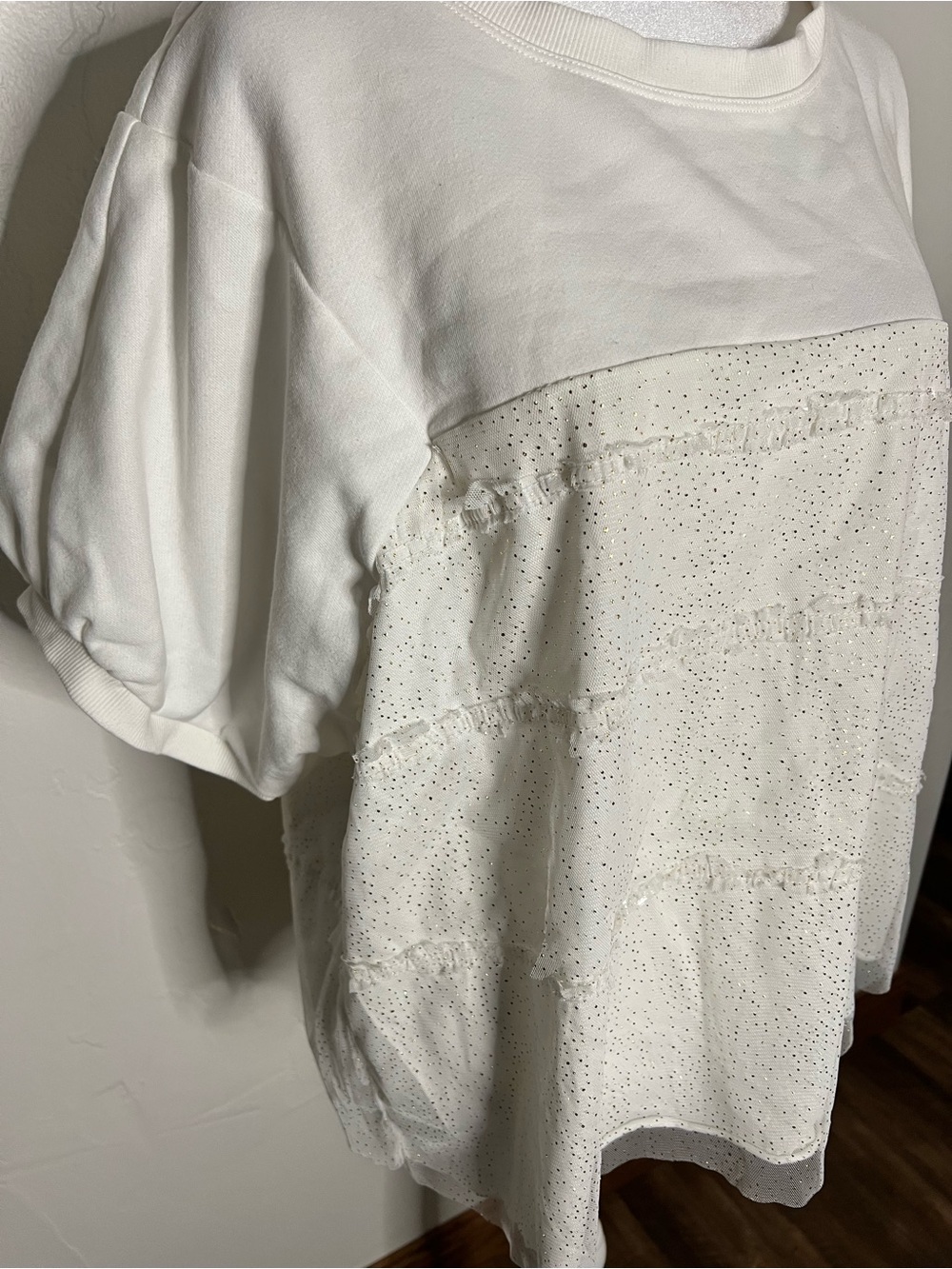 Maeve Short Sleeve Smocked Ruffle Short Sleeve Top Size Large - Picture 3 of 8